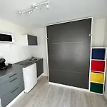 Lysbed - Desjardins Apartamento