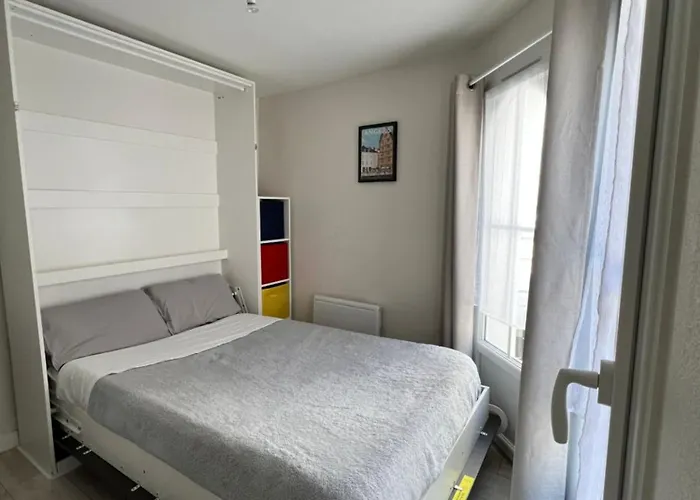 Lysbed - Desjardins * أنجير